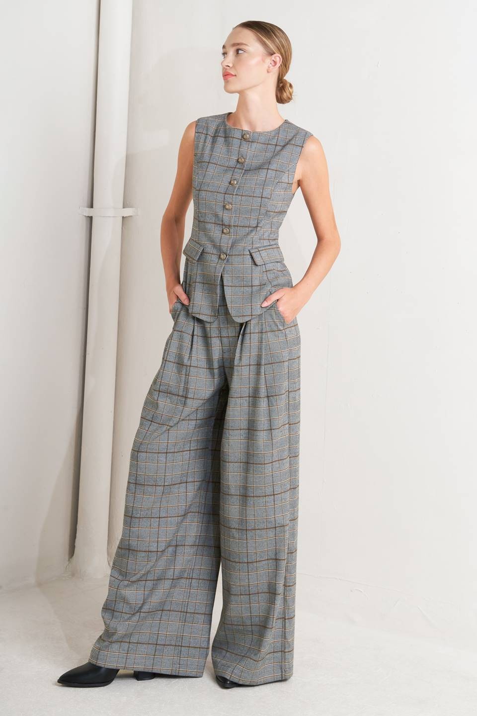 Woven Plaid Pant