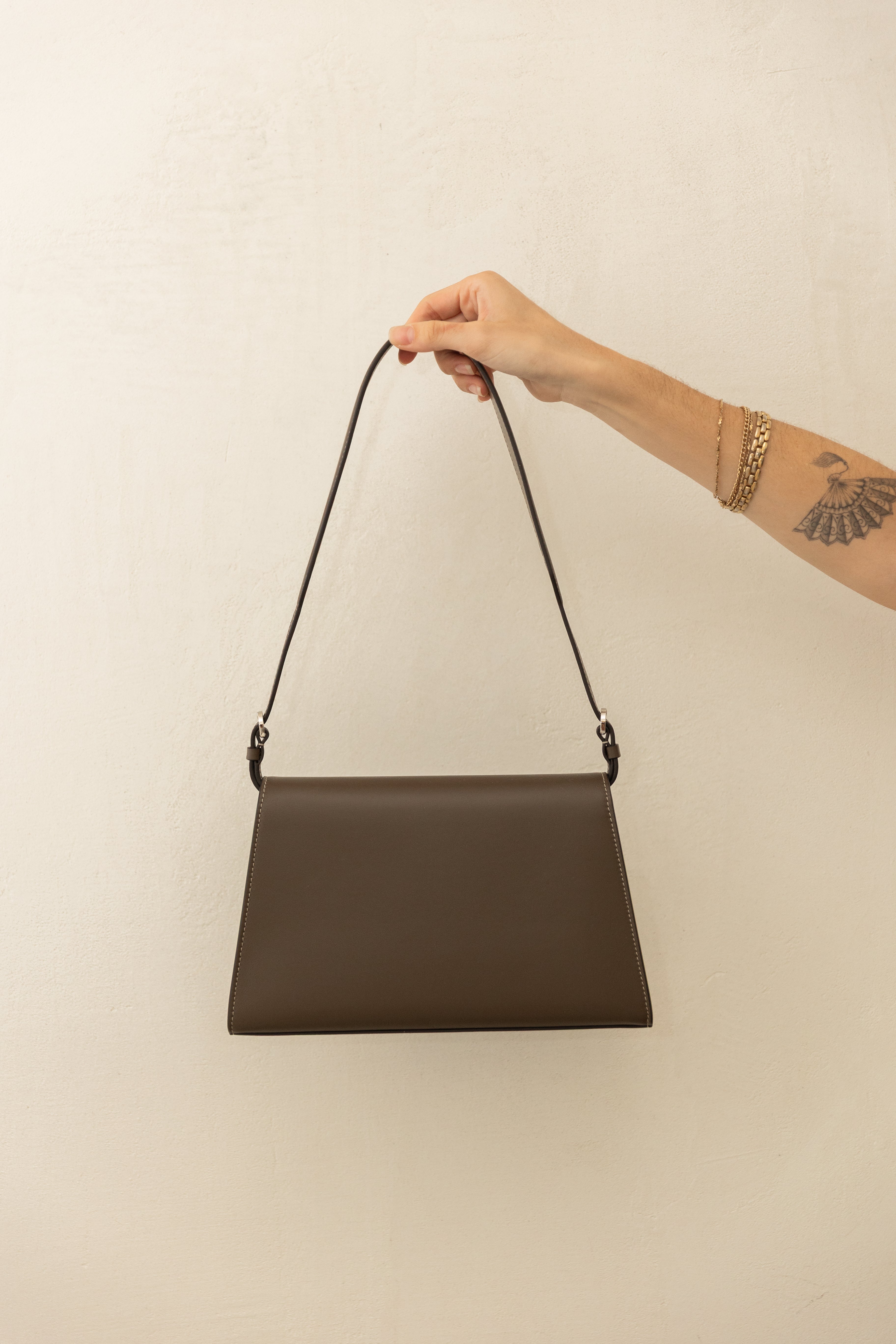 Pre-Loved Savette Symmetry Shoulder Bag