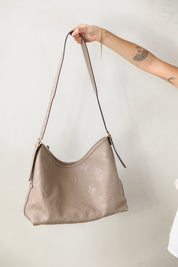 Pre Loved Louis Vuitton Carry All MM