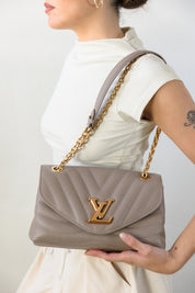 Pre Loved Louis Vuitton New Wave Chain Bag