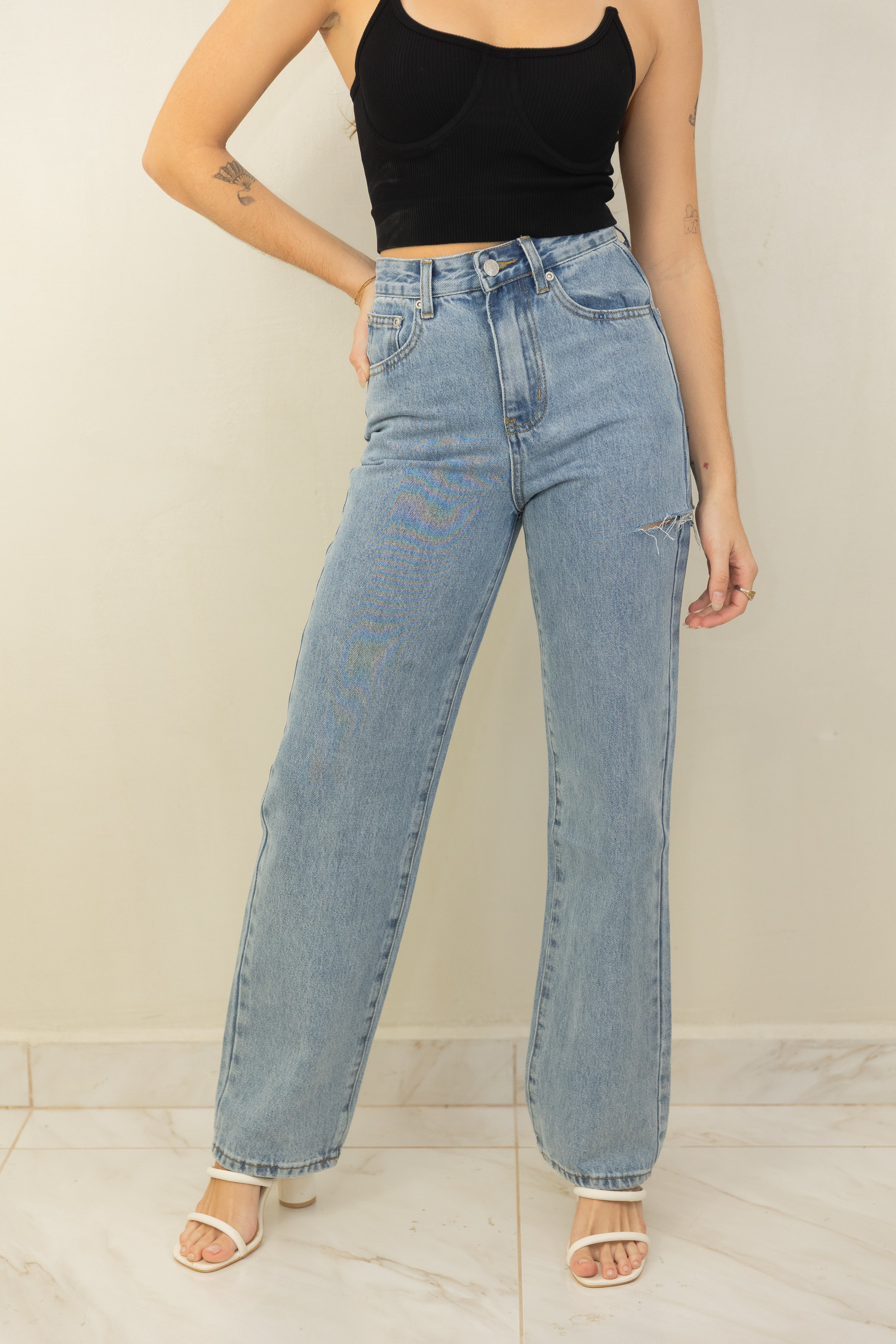Side Cut Jeans
