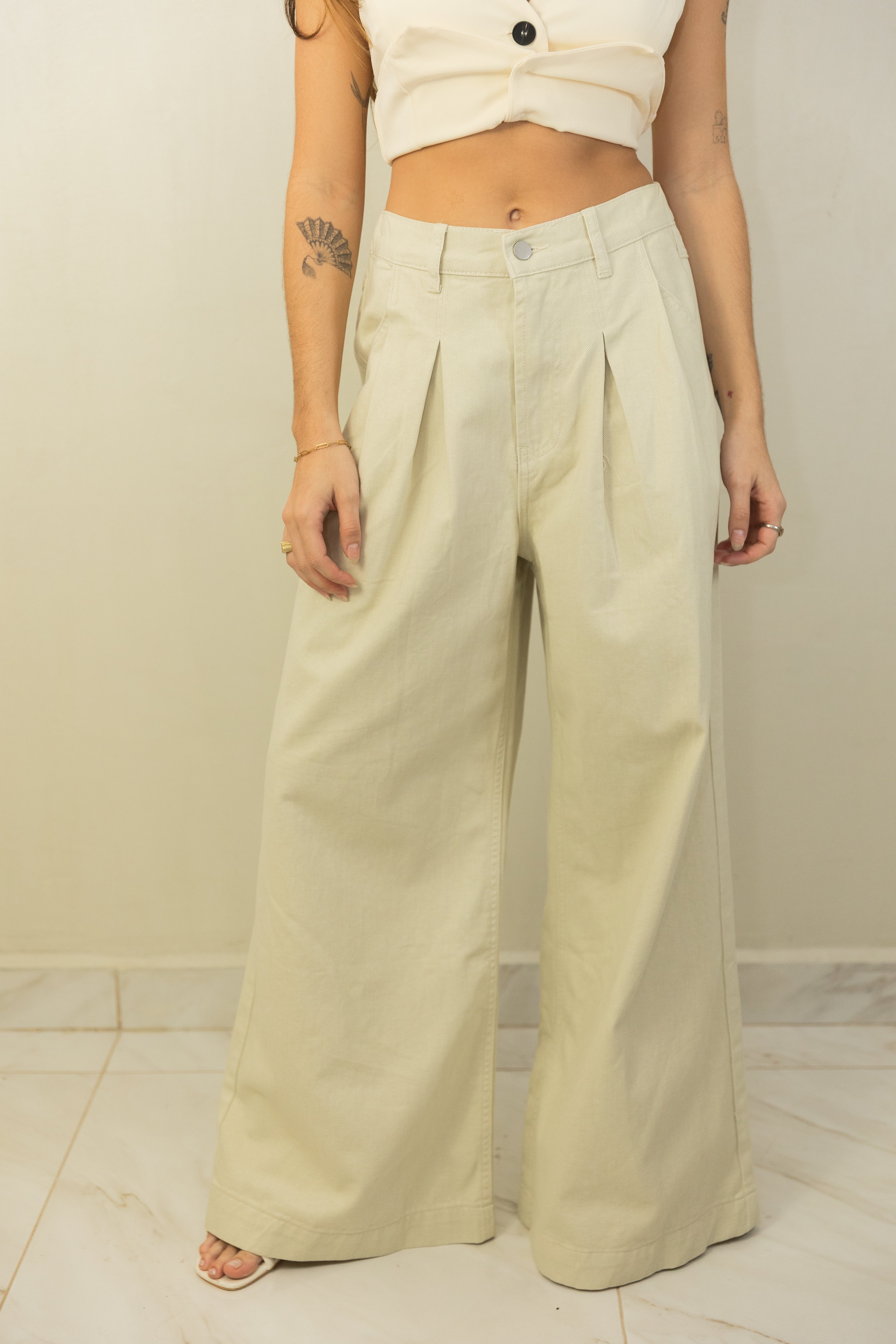 Pleated Wide Leg Pant