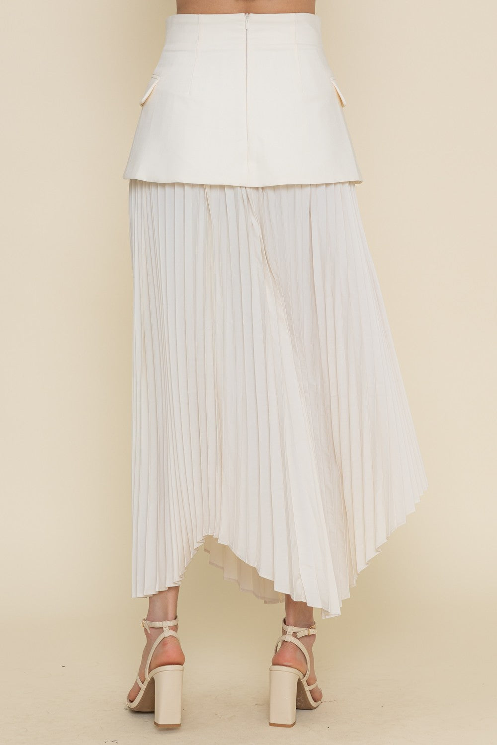 Pleated Slit Skirt