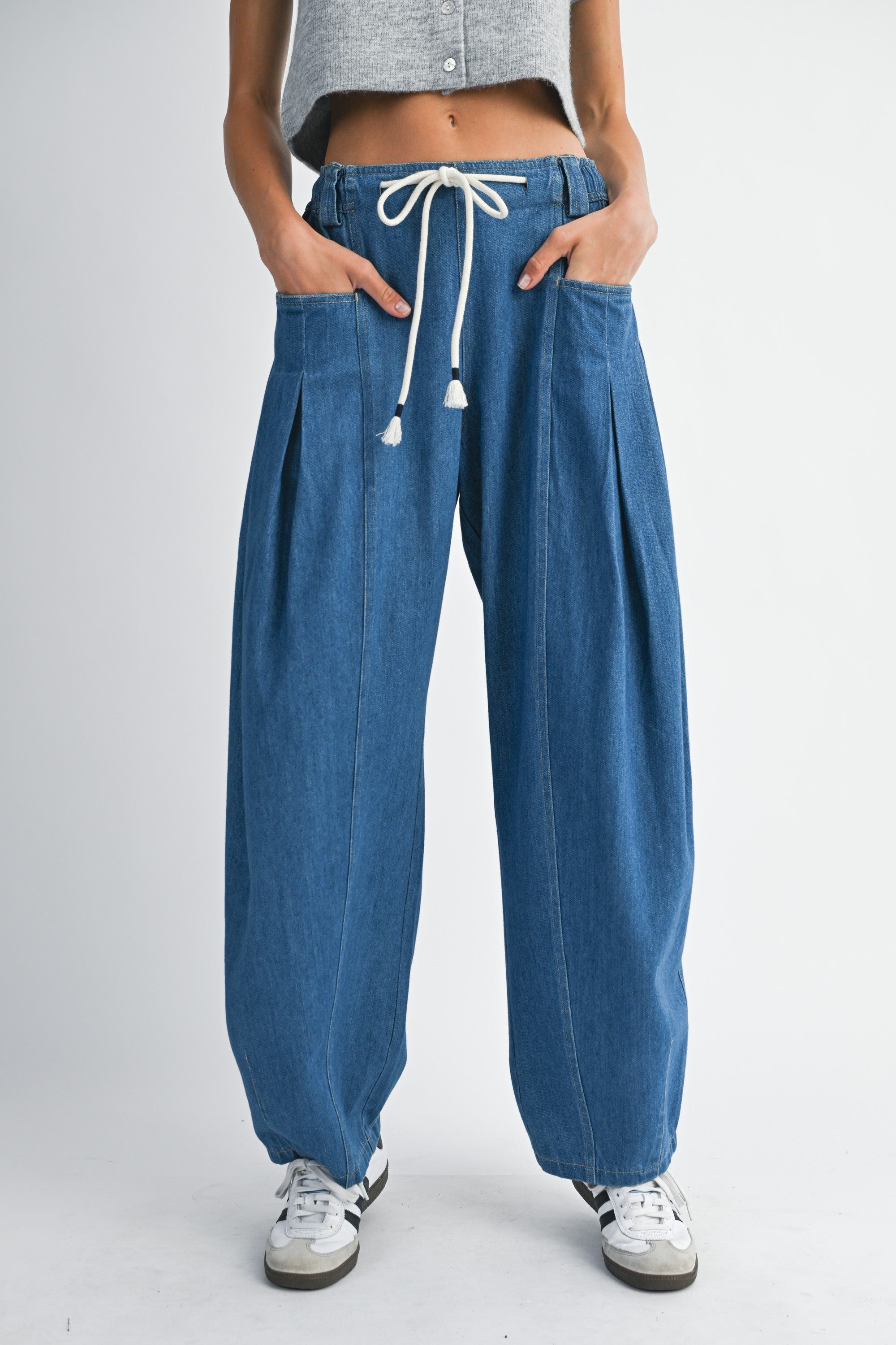 String Barrel Jeans