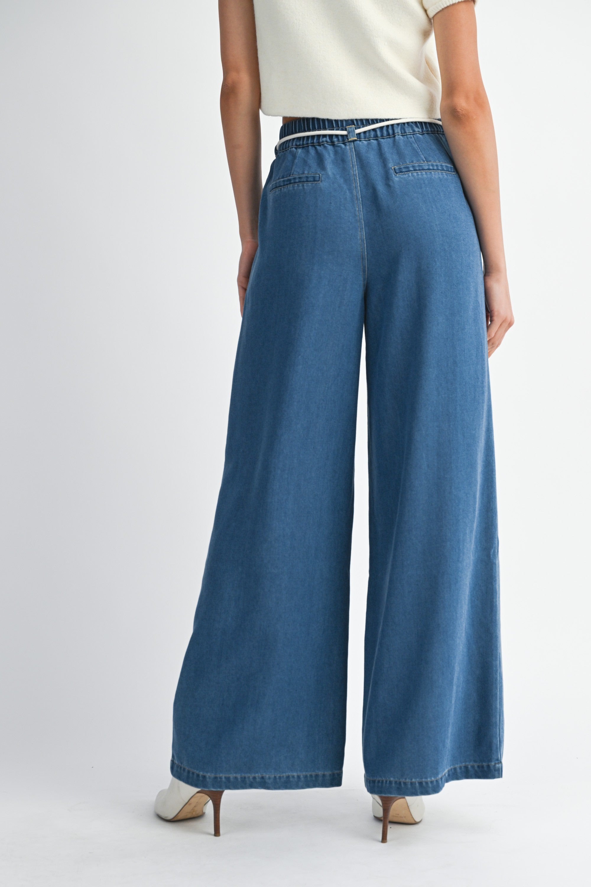 String Jeans