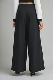 Pleated Wide Trouser