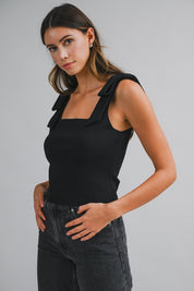 Strap Bow Top