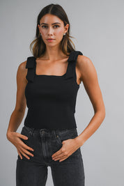 Strap Bow Top