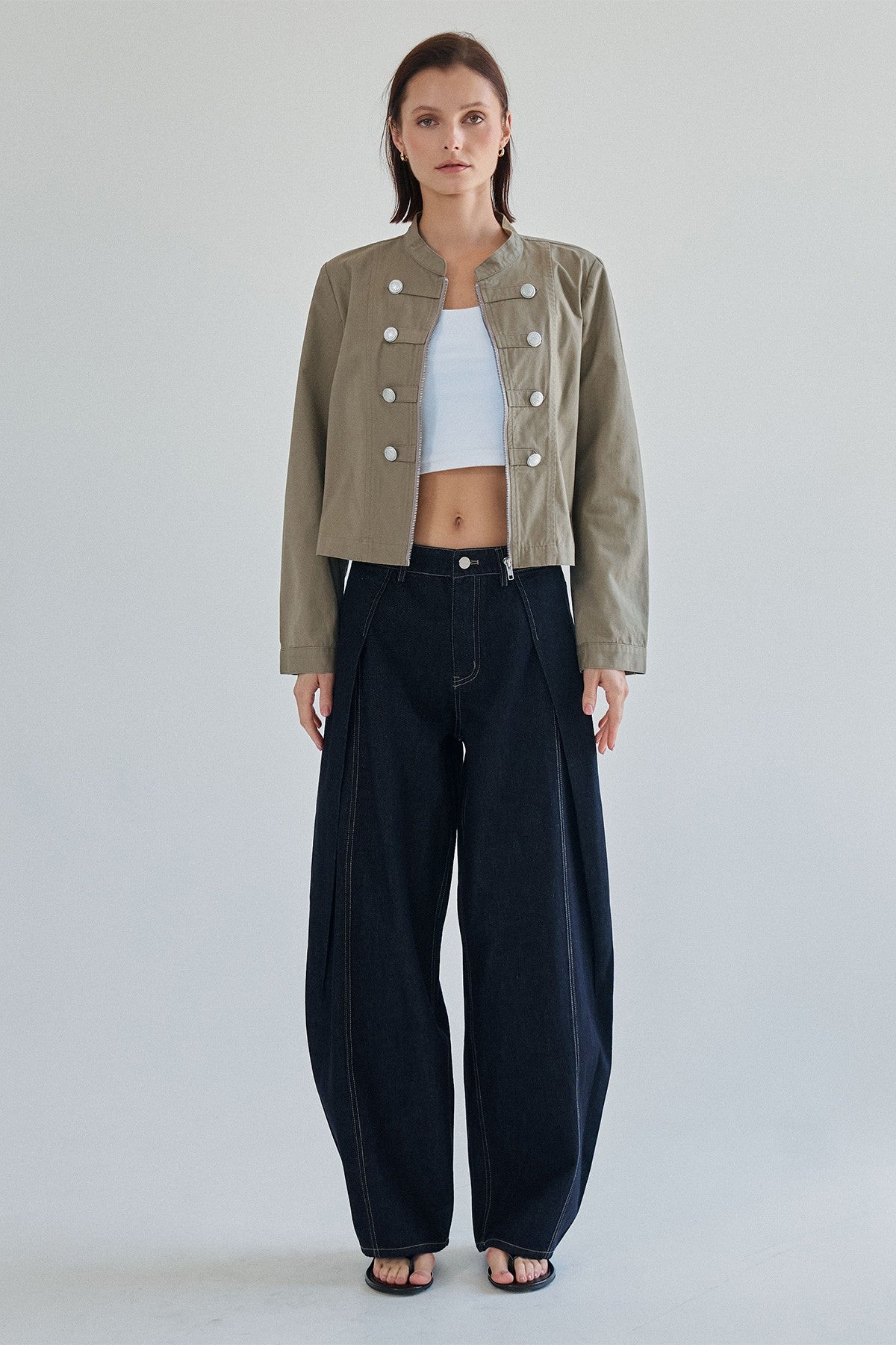 Side Pleated Barrel Jean