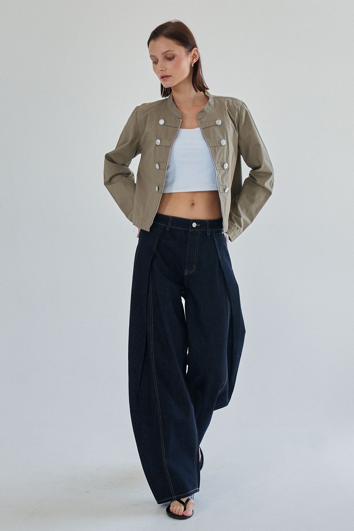 Side Pleated Barrel Jean