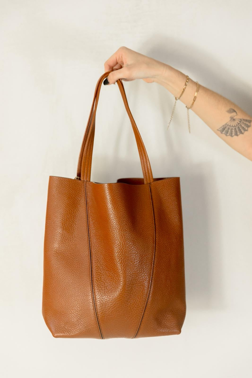 Pre Loved Chloe Spin Tote Bag