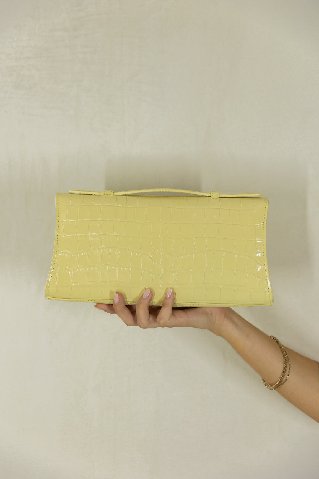 Pre Loved Aureum Cassandra Clutch (never worn)