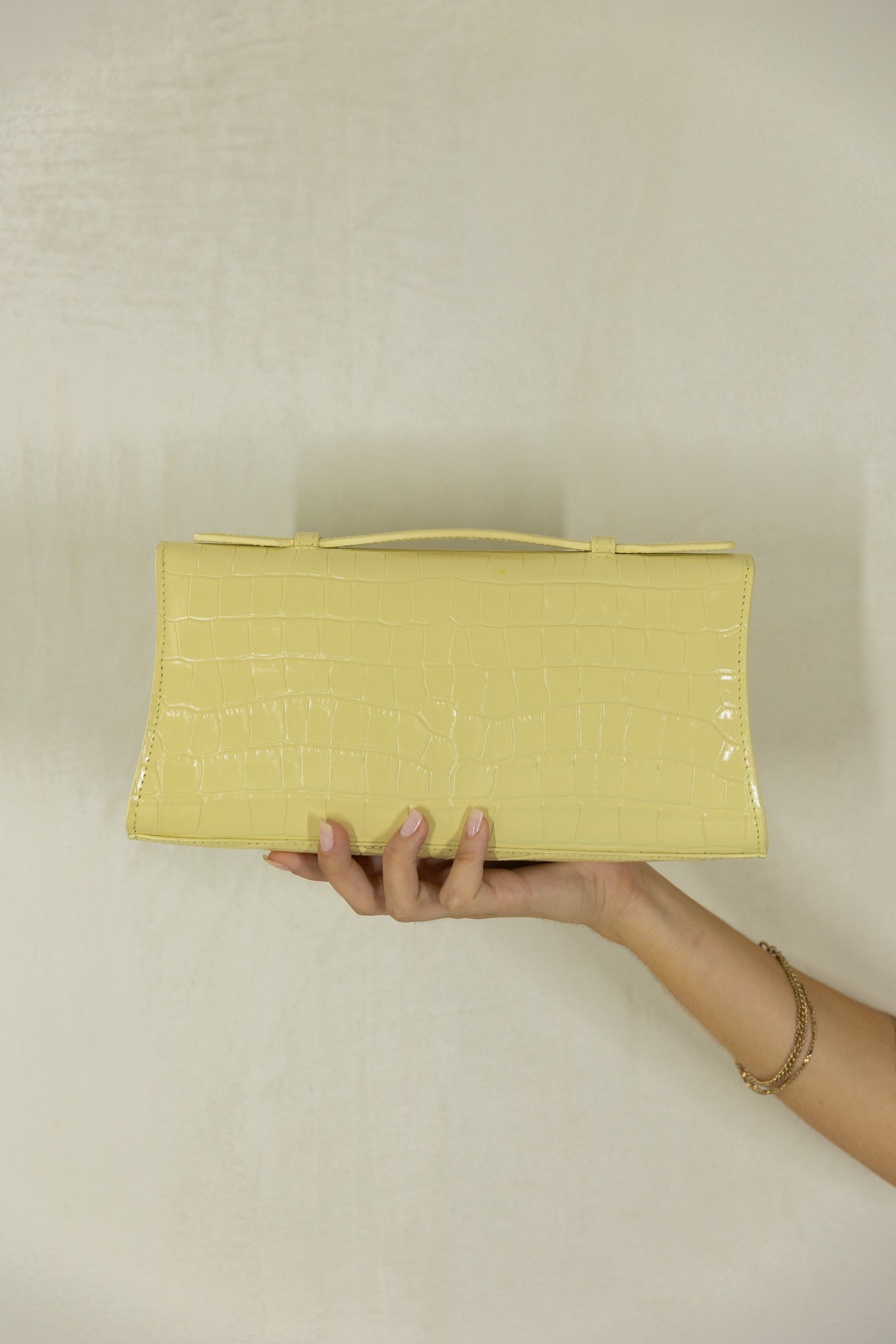 Pre Loved Aureum Cassandra Clutch (never worn)