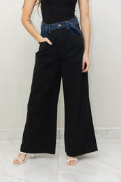 Black Contrast Jeans