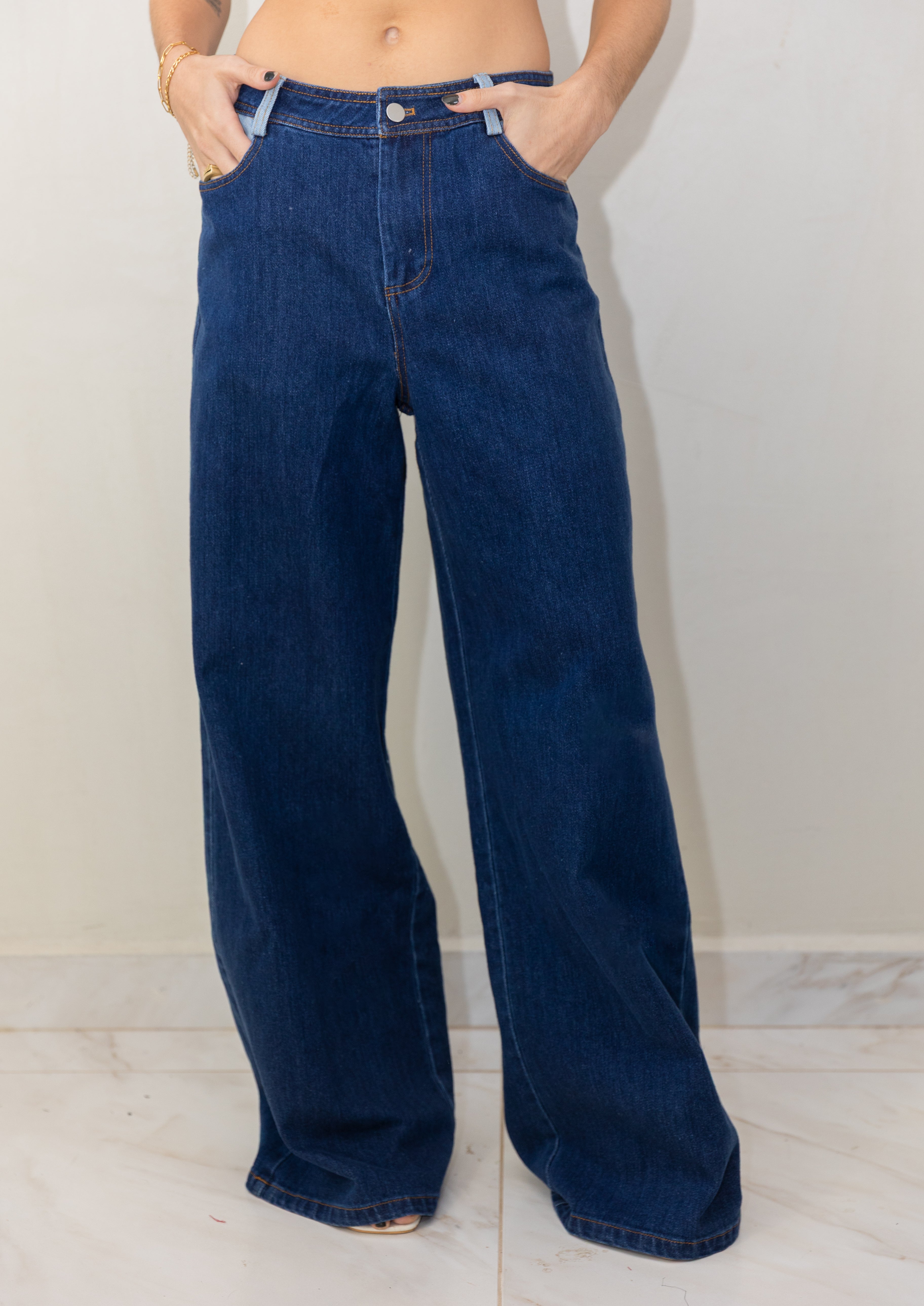 Contrast Jeans