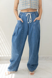 String Barrel Jeans