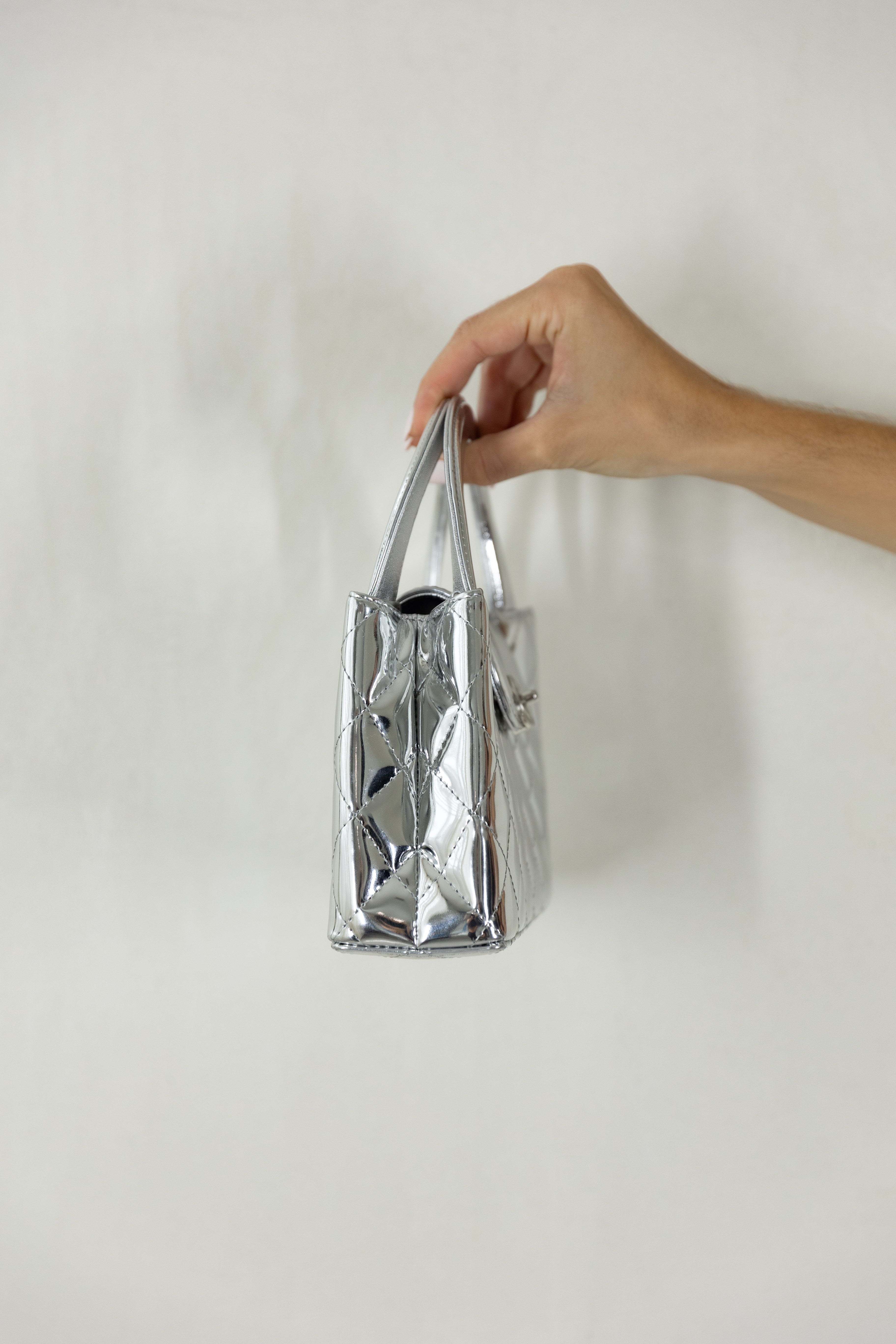 Pre Loved Chanel Kelly Silver