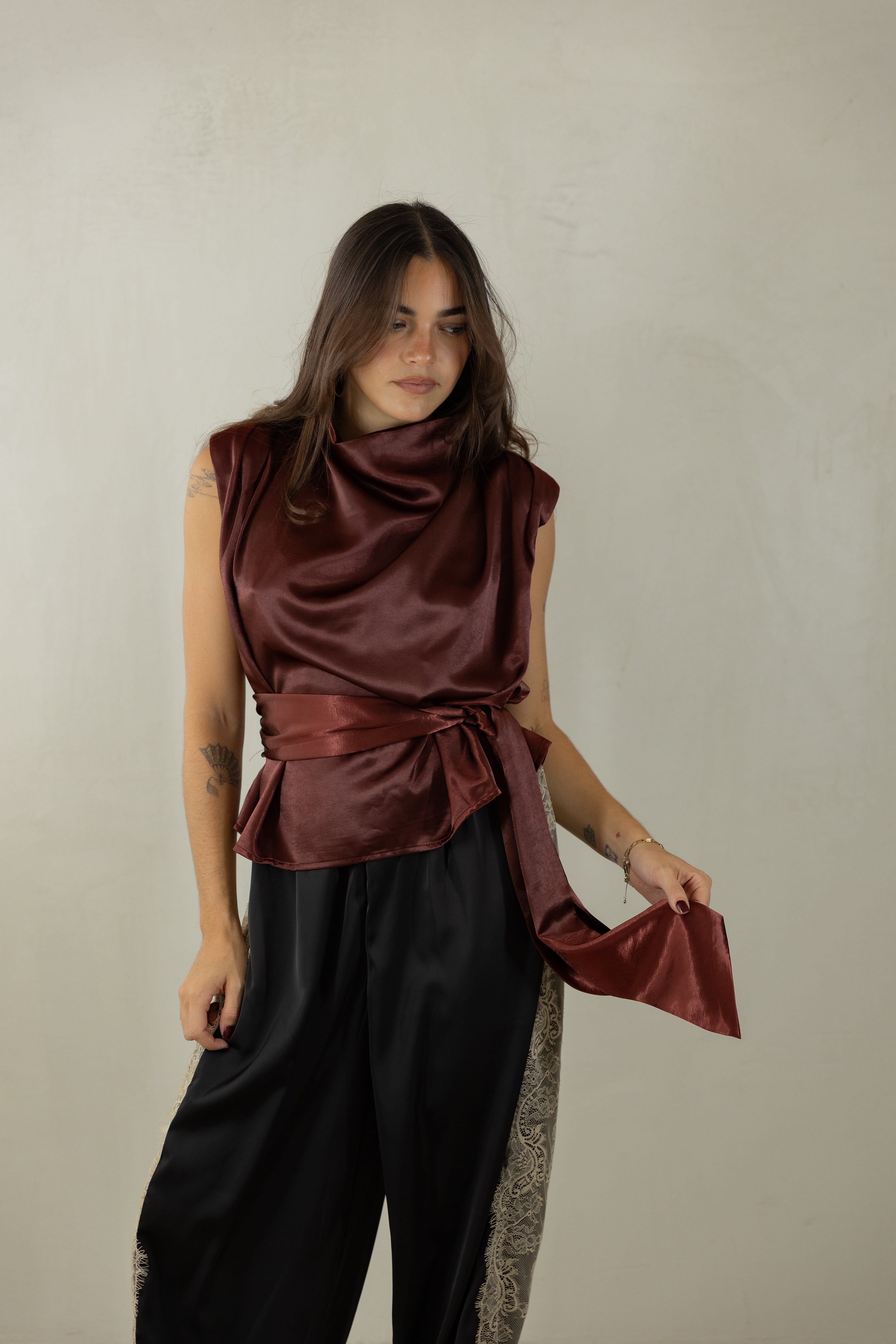 Wine Shoulder Pads Top