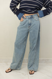 Lucia Barrel Jeans