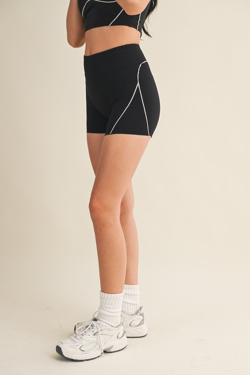 Contour Active Shorts