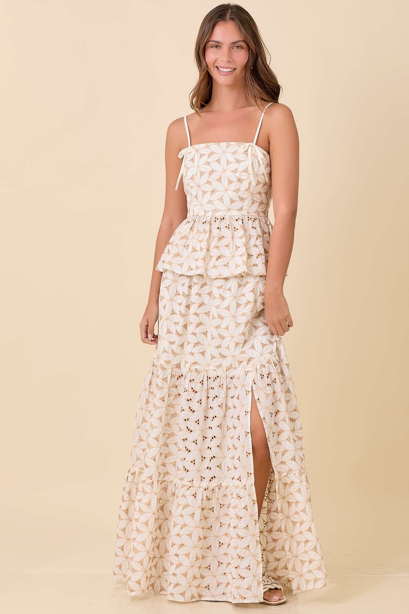Flower Eyelet Set